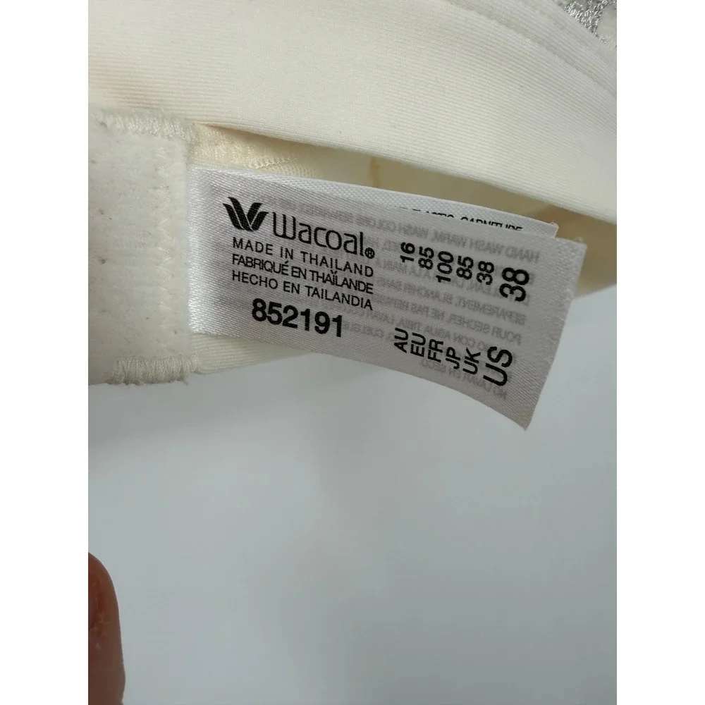 Wacoal Embrace Lace Wire Free Bralette Size 38 Cream Silver Lace Trim  852191